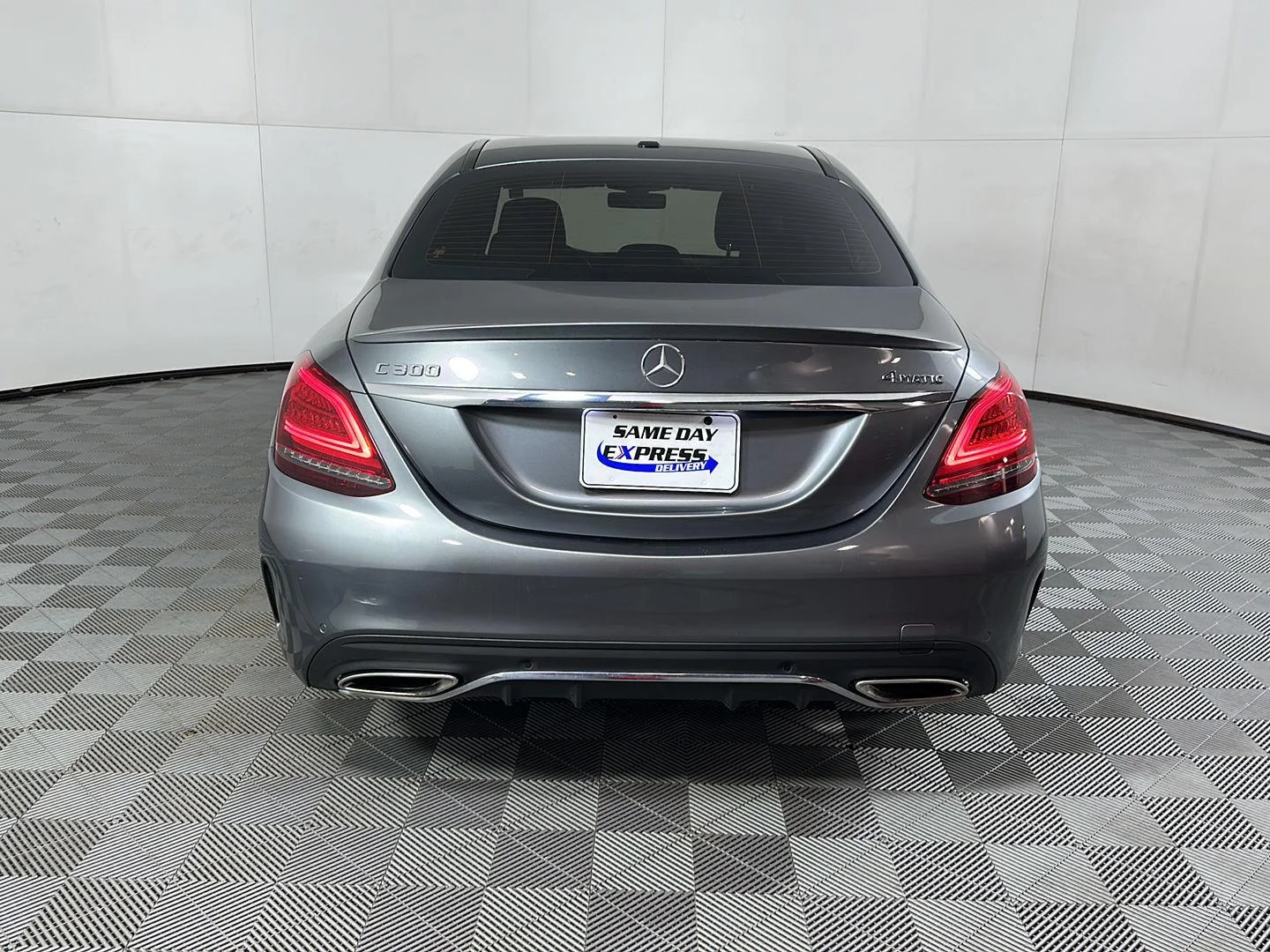 Used 2020 Selenite Grey Metallic Mercedes-Benz C 300 image 5