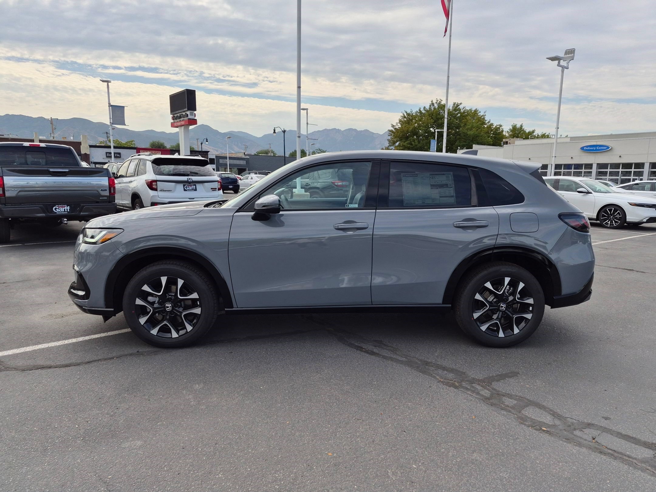 New 2027 Urban Gray Pearl Honda EX-L image 7