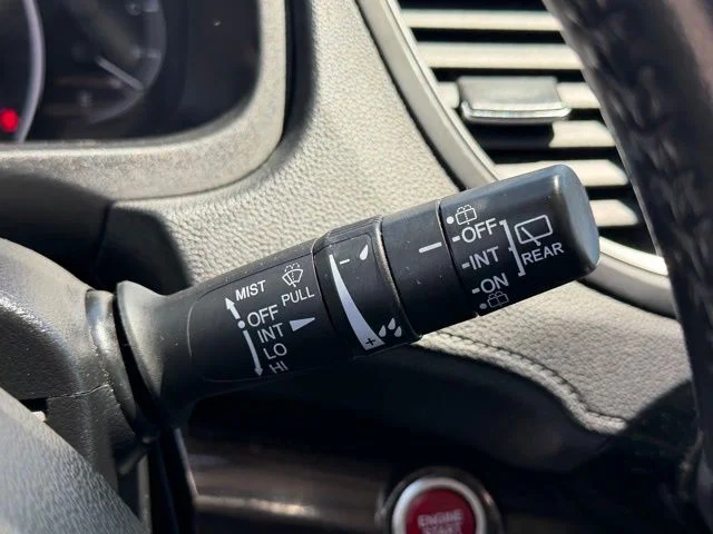 Used 2015 Gray Honda EX-L image 25