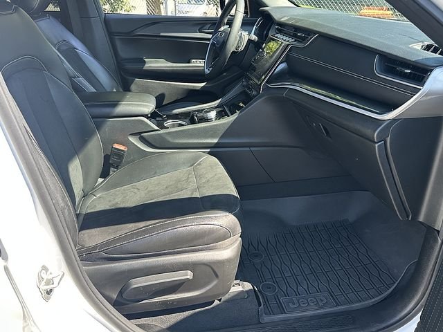 2023 Jeep Grand Cherokee Altitude - Photo 10
