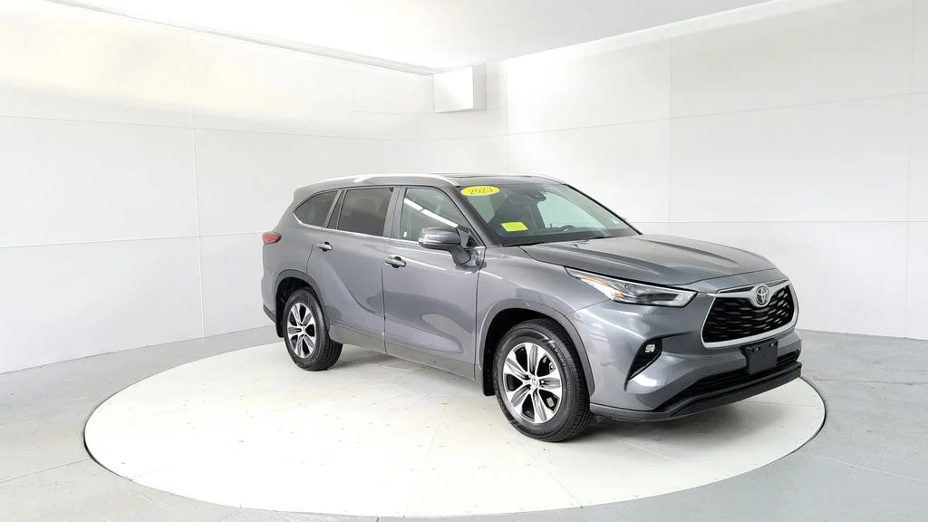Used 2023 Gray Toyota XLE image 7