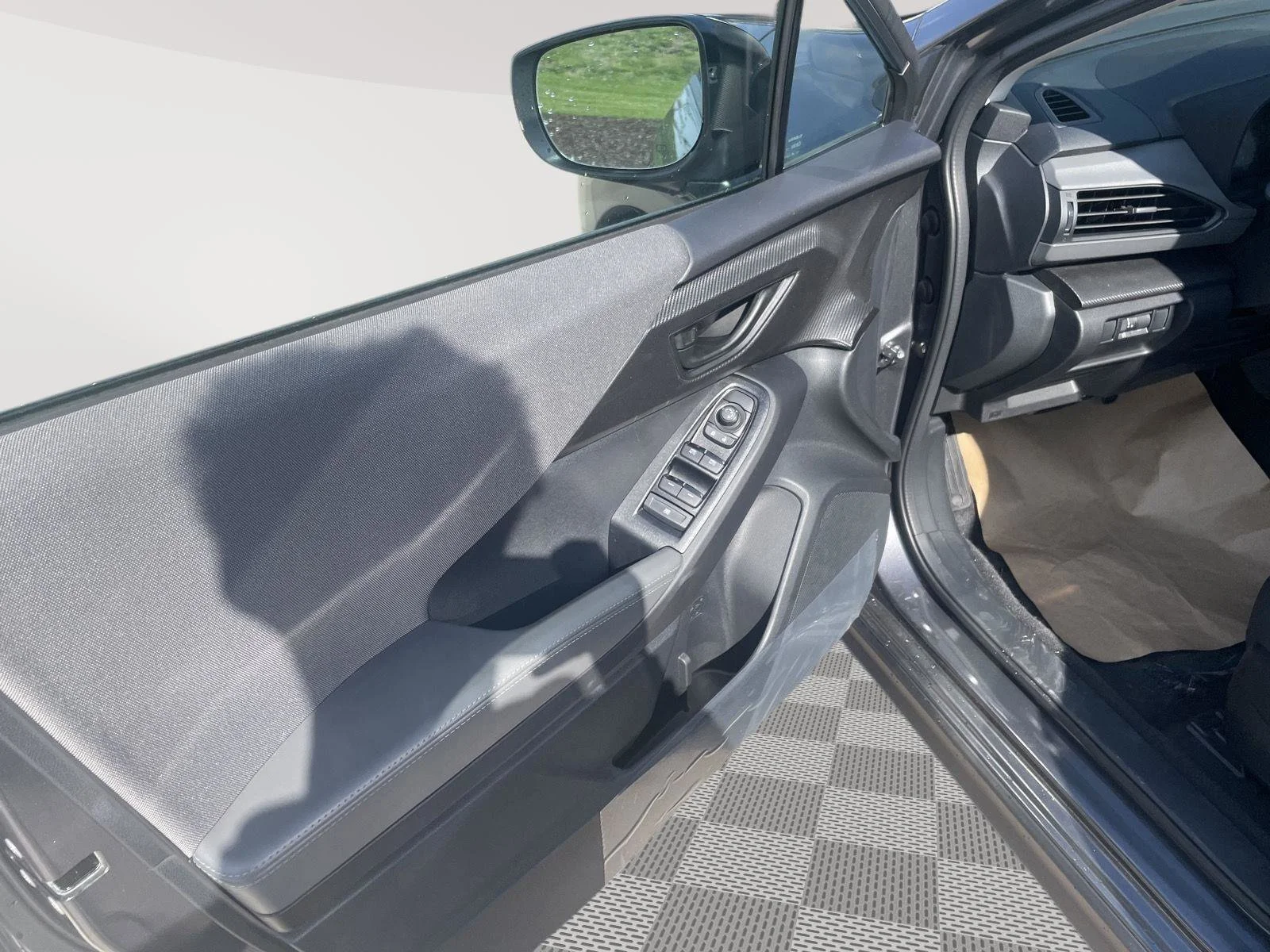 New 2026 Magnetite Gray Metallic Subaru Premium image 9