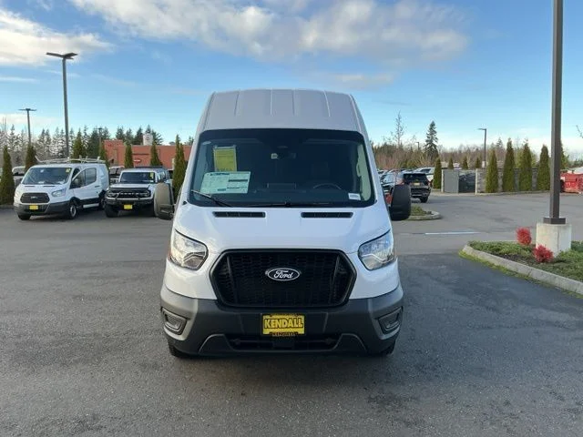 New 2026 Oxford White Ford Base image 2