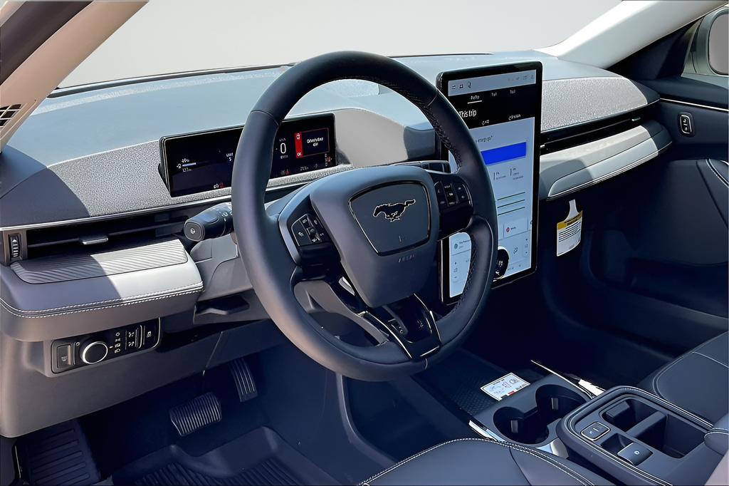 New 2026 Star White Metallic Tri-coat Ford Select image 7