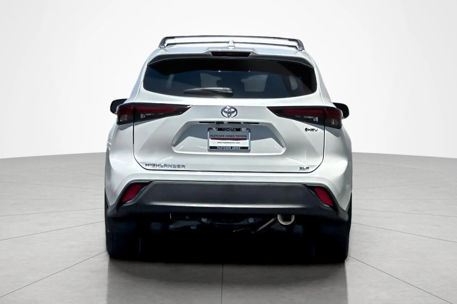 Certified Used 2026 Wind Chill Pearl Toyota Hybrid XLE image 4