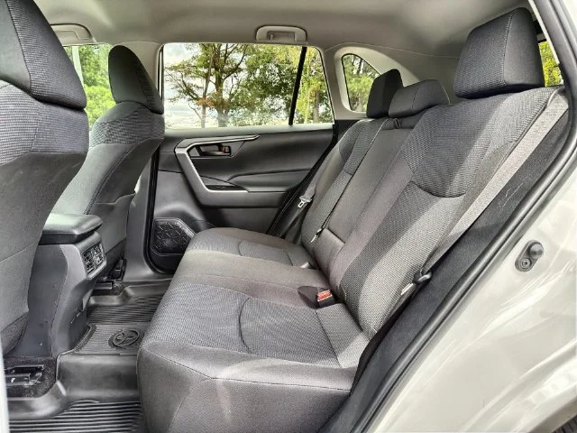 Used 2023 White Toyota LE image 23
