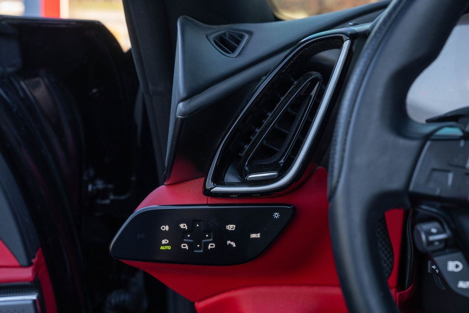 Certified Used 2024 Nero Purosangue Ferrari  image 37