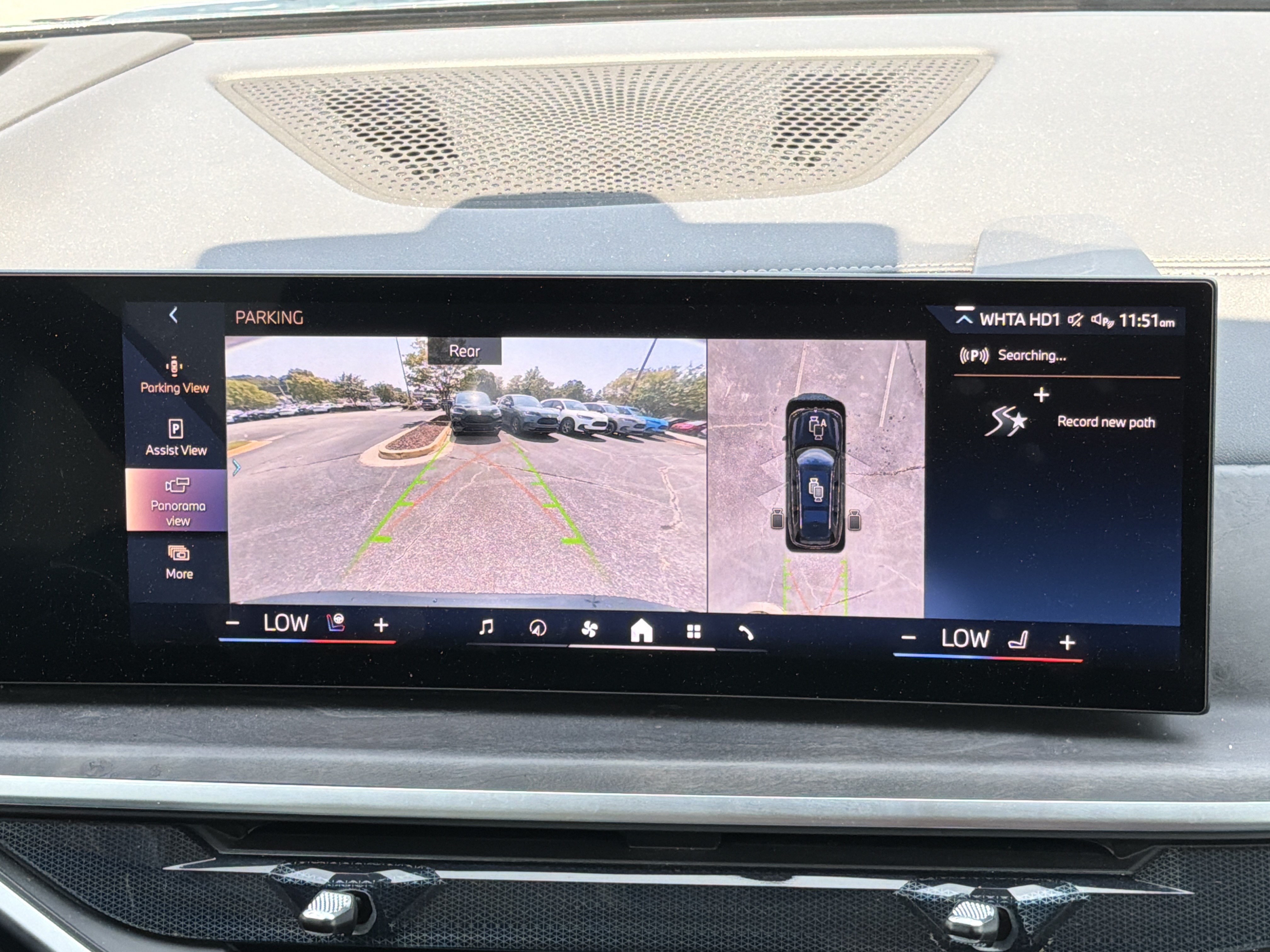 Used 2025 Black Sapphire Metallic BMW xDrive40i image 4