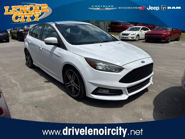 Used 2017 White Ford ST image 1