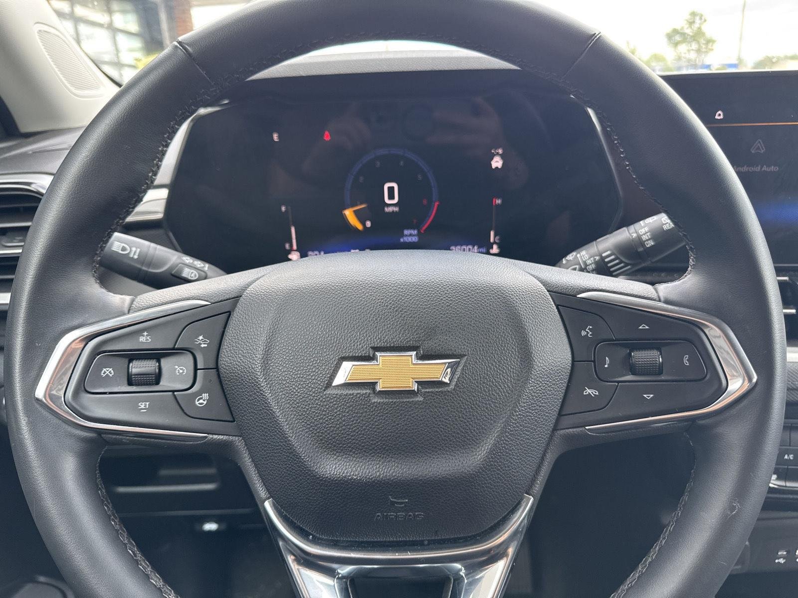Used 2024 Fountain Blue Chevrolet LT image 12