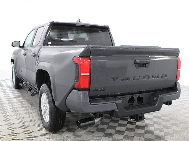 2026 Toyota Tacoma SR5 - Photo 8
