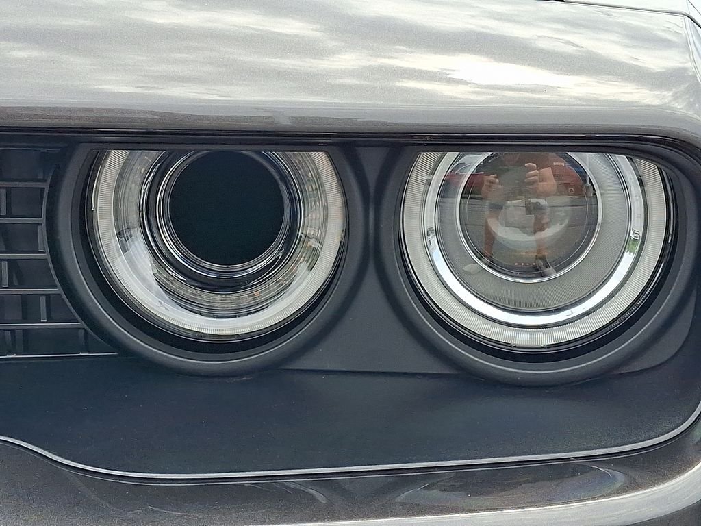 Used 2016 Gray Dodge SRT Hellcat image 9