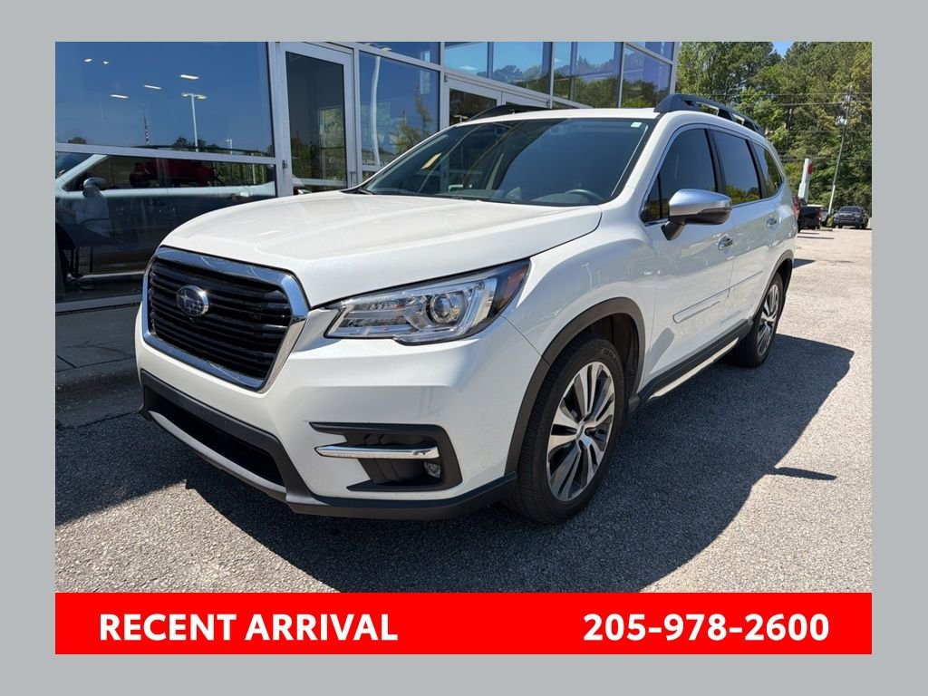 2020 Subaru Ascent Touring's photo
