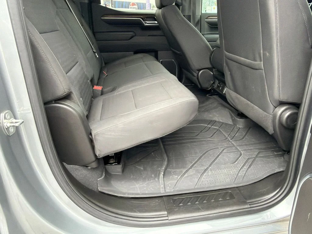 Used 2024 Gray Chevrolet LT image 15
