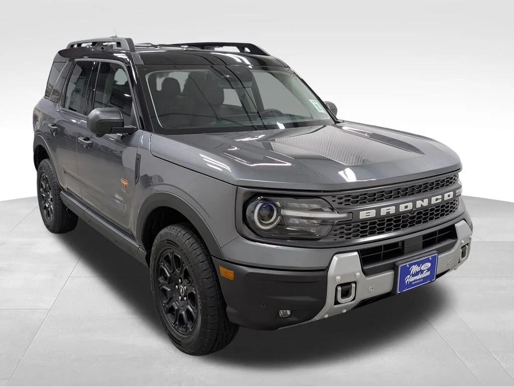 New 2026 Carbonized Gray Metallic Ford Badlands® image 18
