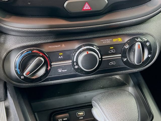 2024 Kia Soul LX - Photo 18