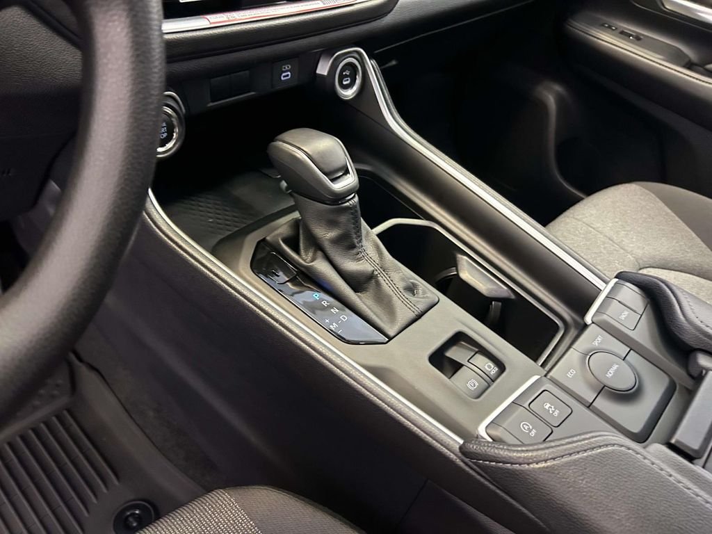 Certified Used 2025 White Toyota LE image 20