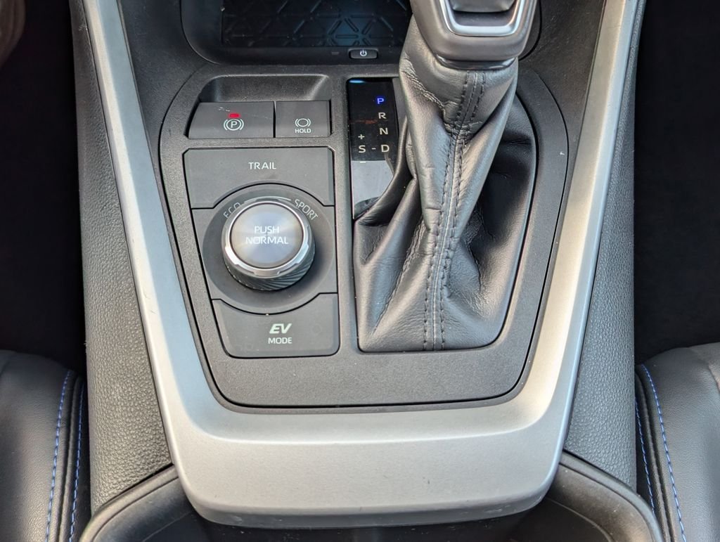 Used 2022 Gray Toyota XSE image 9