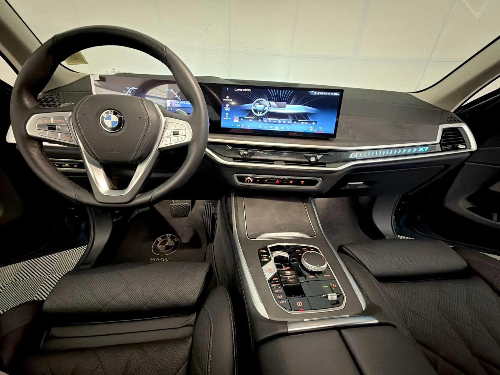 2026 BMW X7 40i - Photo 17