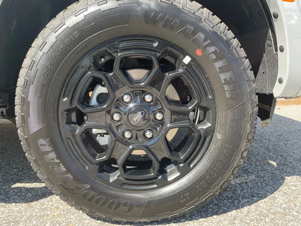 New 2026 AVALANCHE Ford XLT image 11