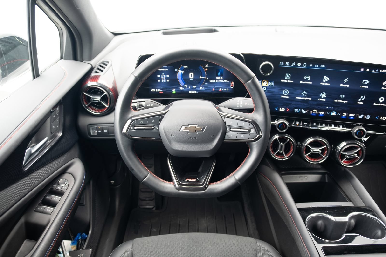 Used 2024 Chevrolet Blazer EV RS with VIN 3GNKDCRJ9RS220986 for sale in Mount Vernon, WA