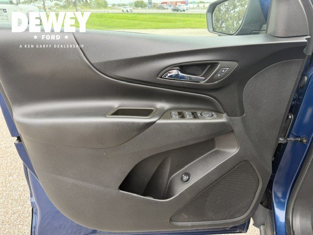 Used 2023 Blue Glow Metallic Chevrolet LT image 9