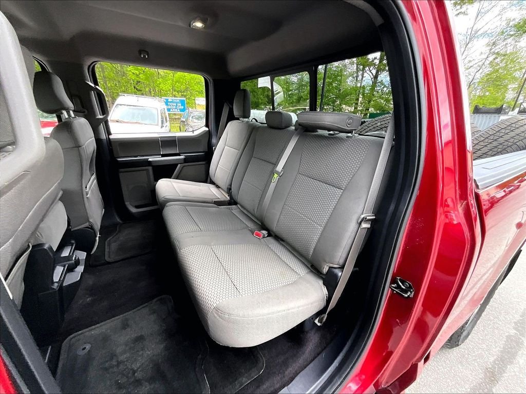 Used 2016 Ruby Red Metallic Tinted Clearcoat Ford XLT image 15