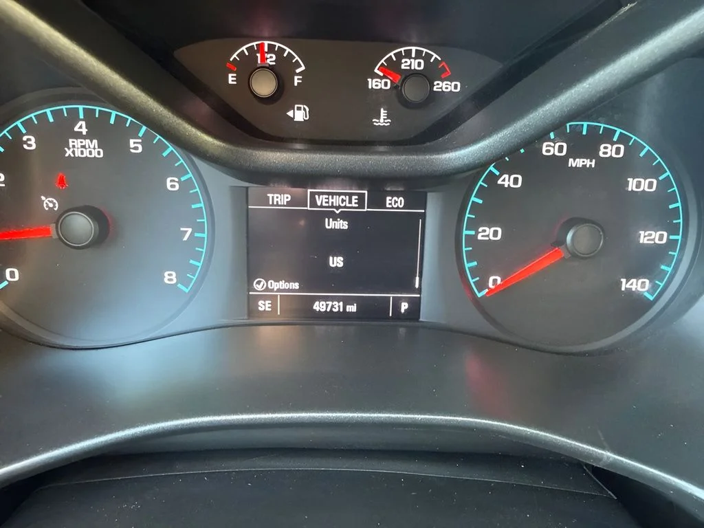 Used 2022 White Chevrolet LT image 19