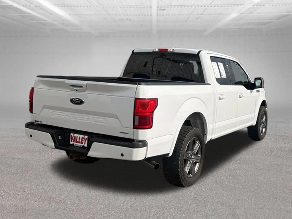 Used 2020 White Ford Lariat image 12