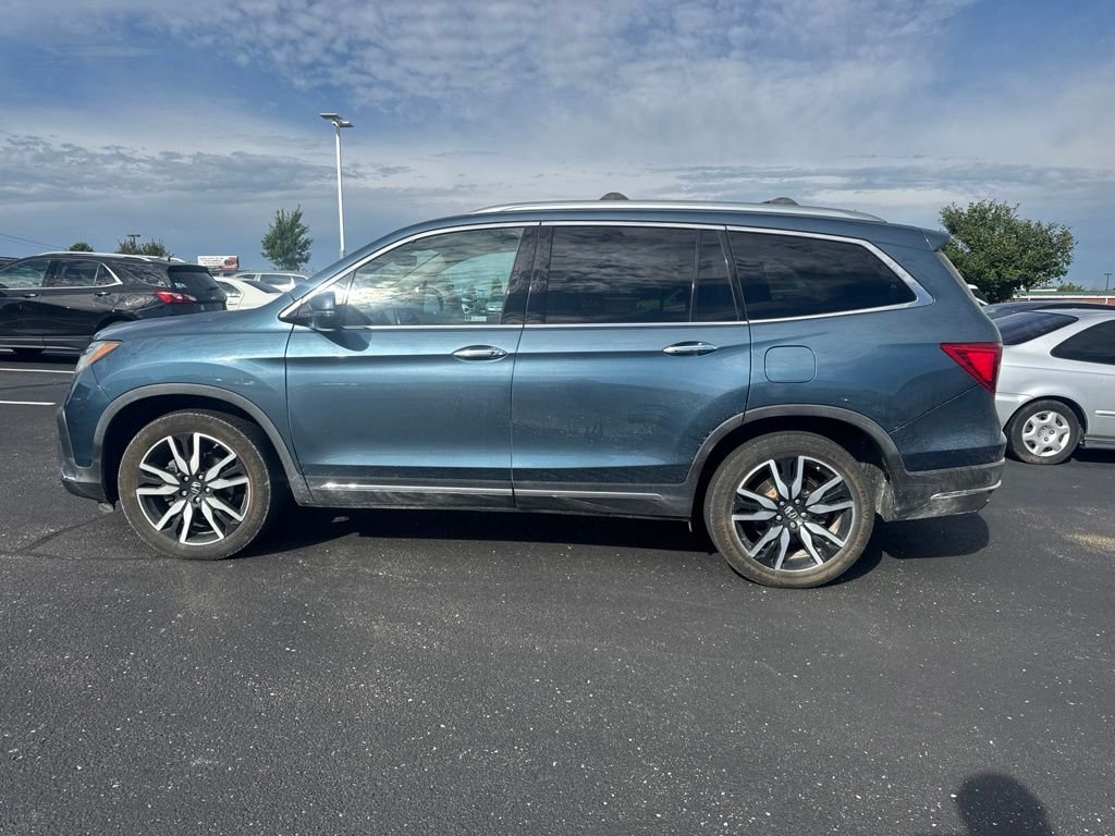Used 2019 Gray Honda Touring image 6