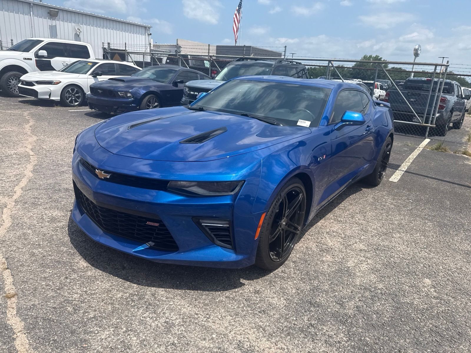 Used 2016 Blue Chevrolet SS image 3