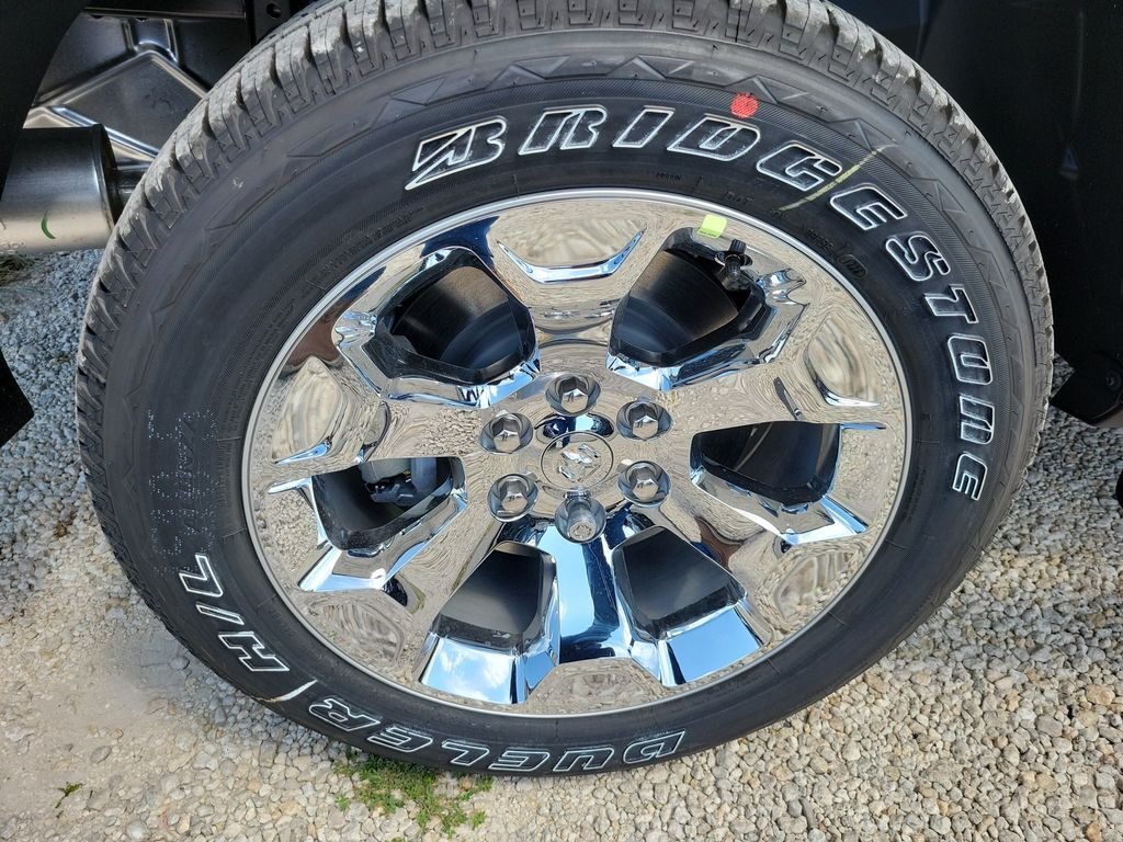 New 2026 Granite Crystal Metallic Clear-Coat Exterior Paint RAM Big Horn/Lone Star image 10