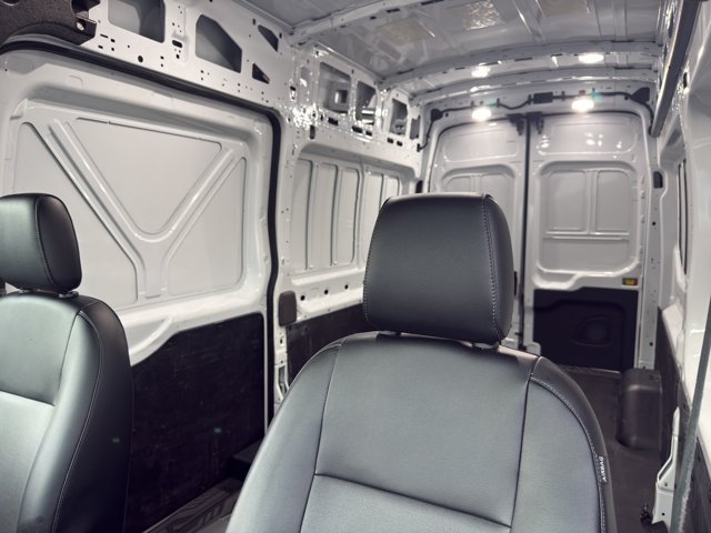 Used 2024 White Ford  image 25