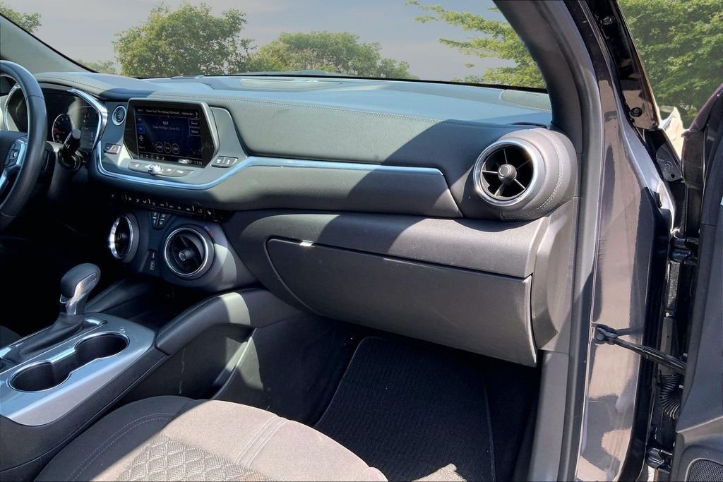 Used 2021 Gray Chevrolet LT image 26