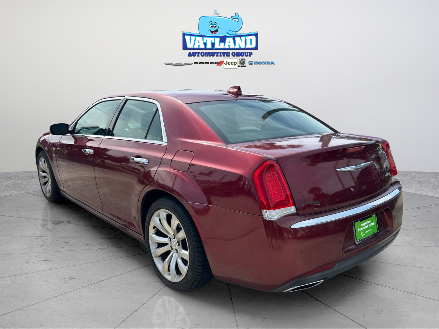 Used 2017 Red Chrysler C image 4
