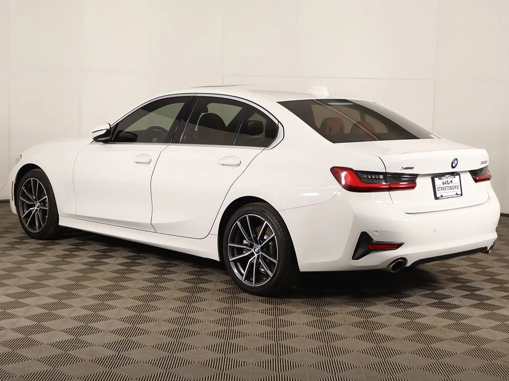 Used 2020 White BMW 330i xDrive image 10