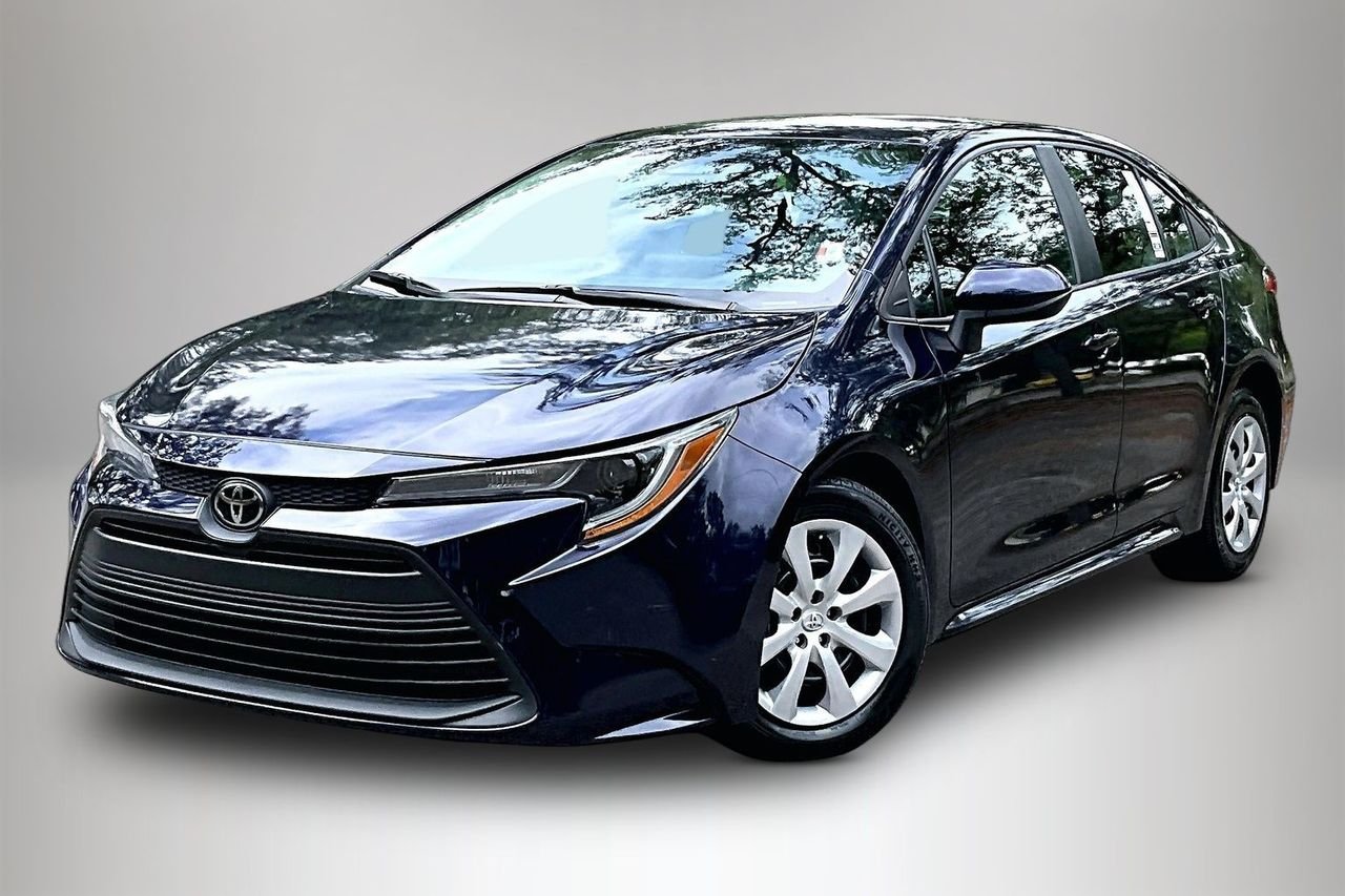 2023 Toyota Corolla LE CVT's photo