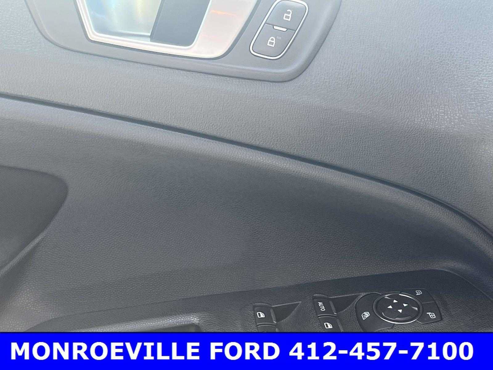 Used 2019 Blue Candy Metallic Tinted Clearcoat Ford SE image 33