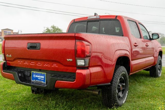 Used 2021 Red Toyota SR image 6