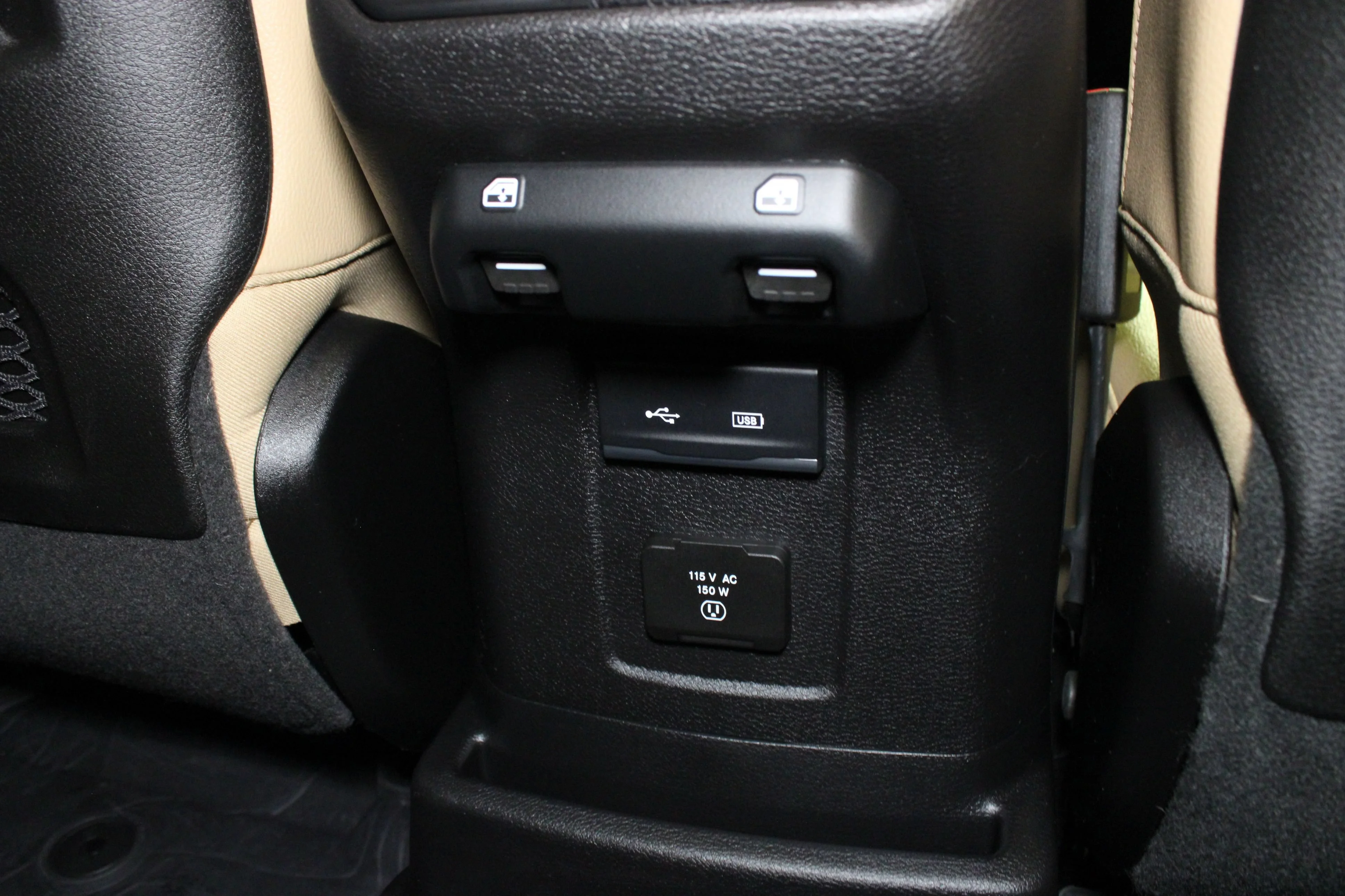 Used 2019 Firecracker Red Clearcoat Jeep Rubicon image 19