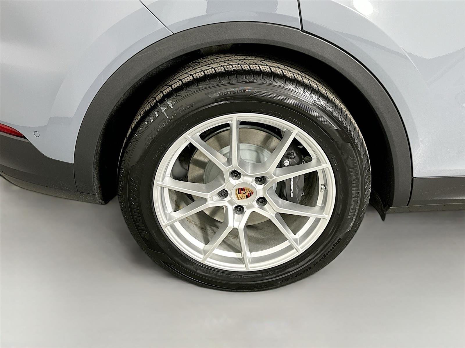Certified Used 2026 Arctic Grey Porsche  image 13