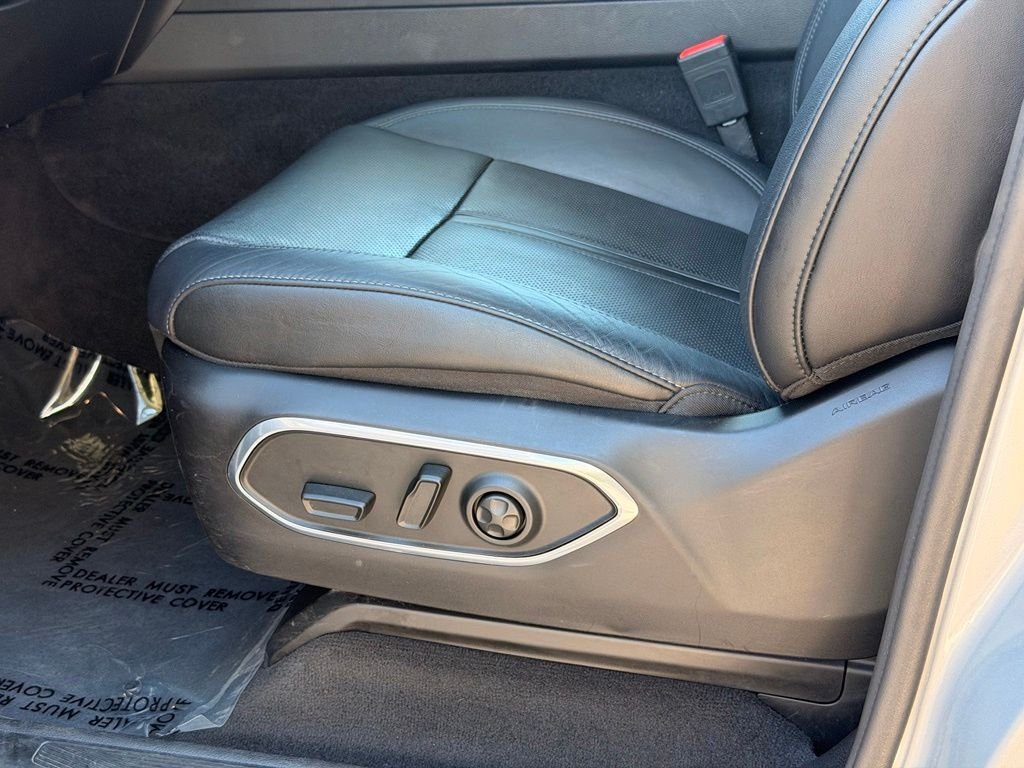 Used 2024 Silver Jeep Series II image 24