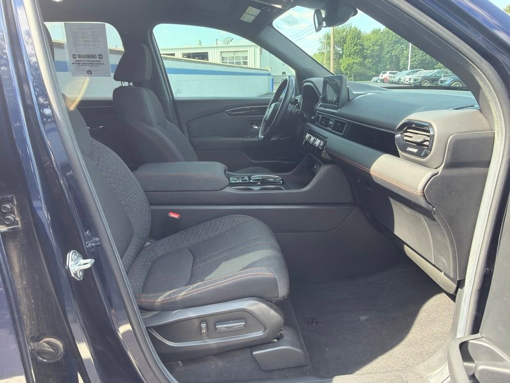 2025 Honda Pilot Sport - Photo 23