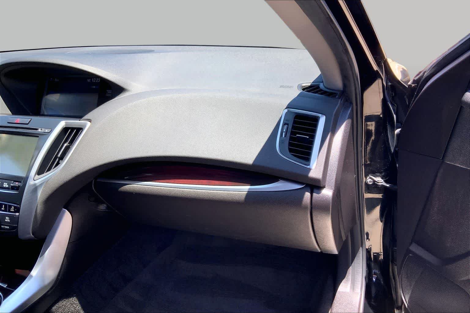 Used 2015 Black Copper Pearl Acura  image 17