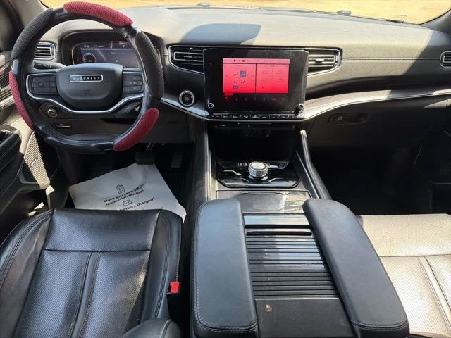Used 2023 Black Jeep Base image 20