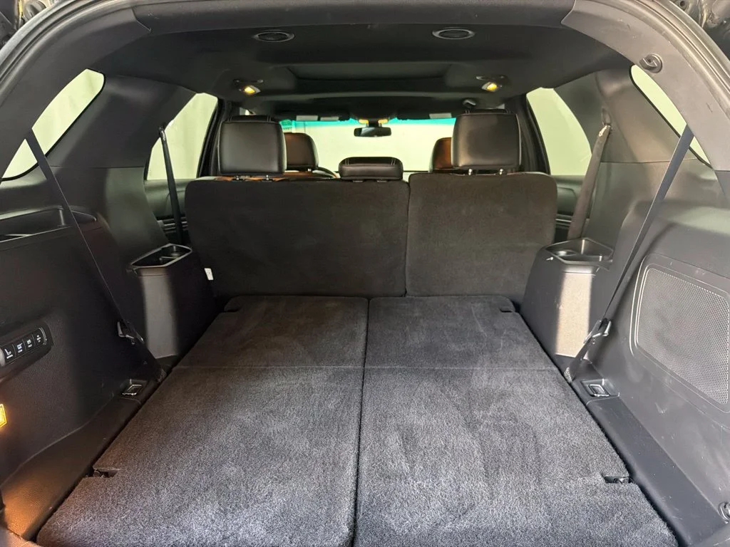 Used 2017 Black Ford Limited image 31