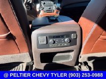 Used 2019 IRIDESCENT PEARL TRICOAT Chevrolet Premier image 14