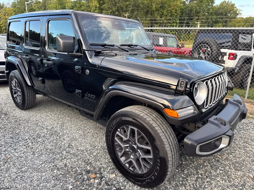 Used 2026 Black Jeep Sahara image 2