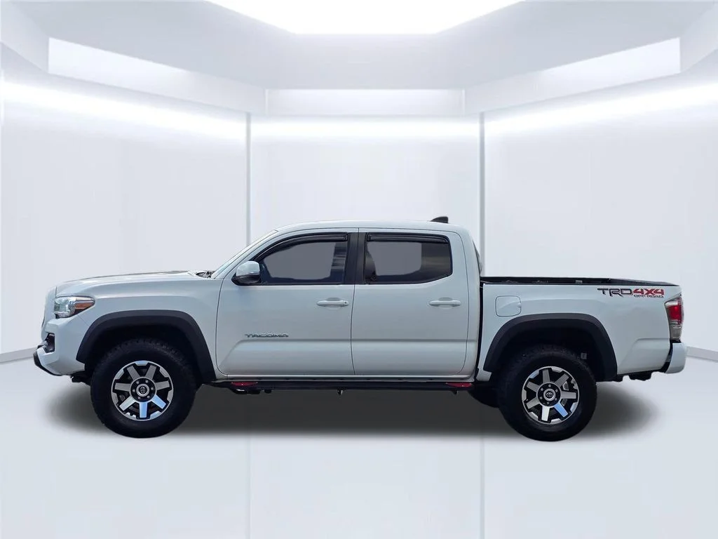 Used 2020 White Toyota TRD Off-Road image 13
