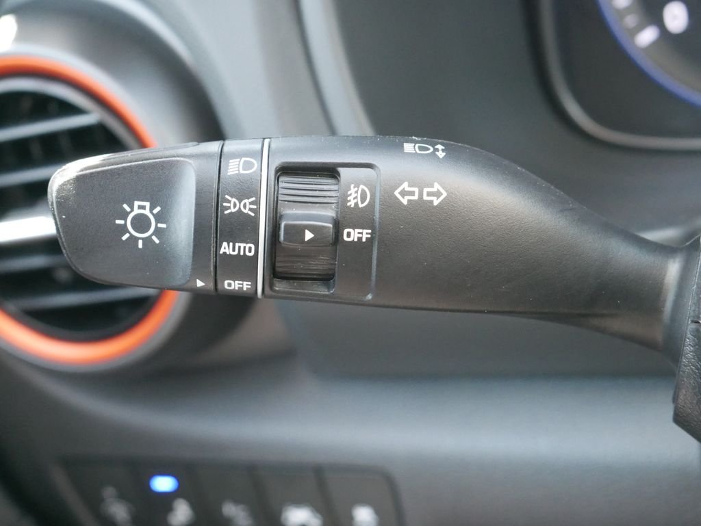 Used 2020 Orange Hyundai Ultimate image 30